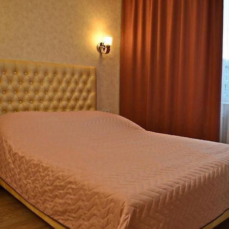 Apartlux 3 チェルニーヒウ エクステリア 写真